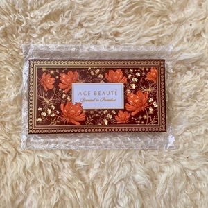 SOLD Ace Beauté Bronzer Palette
